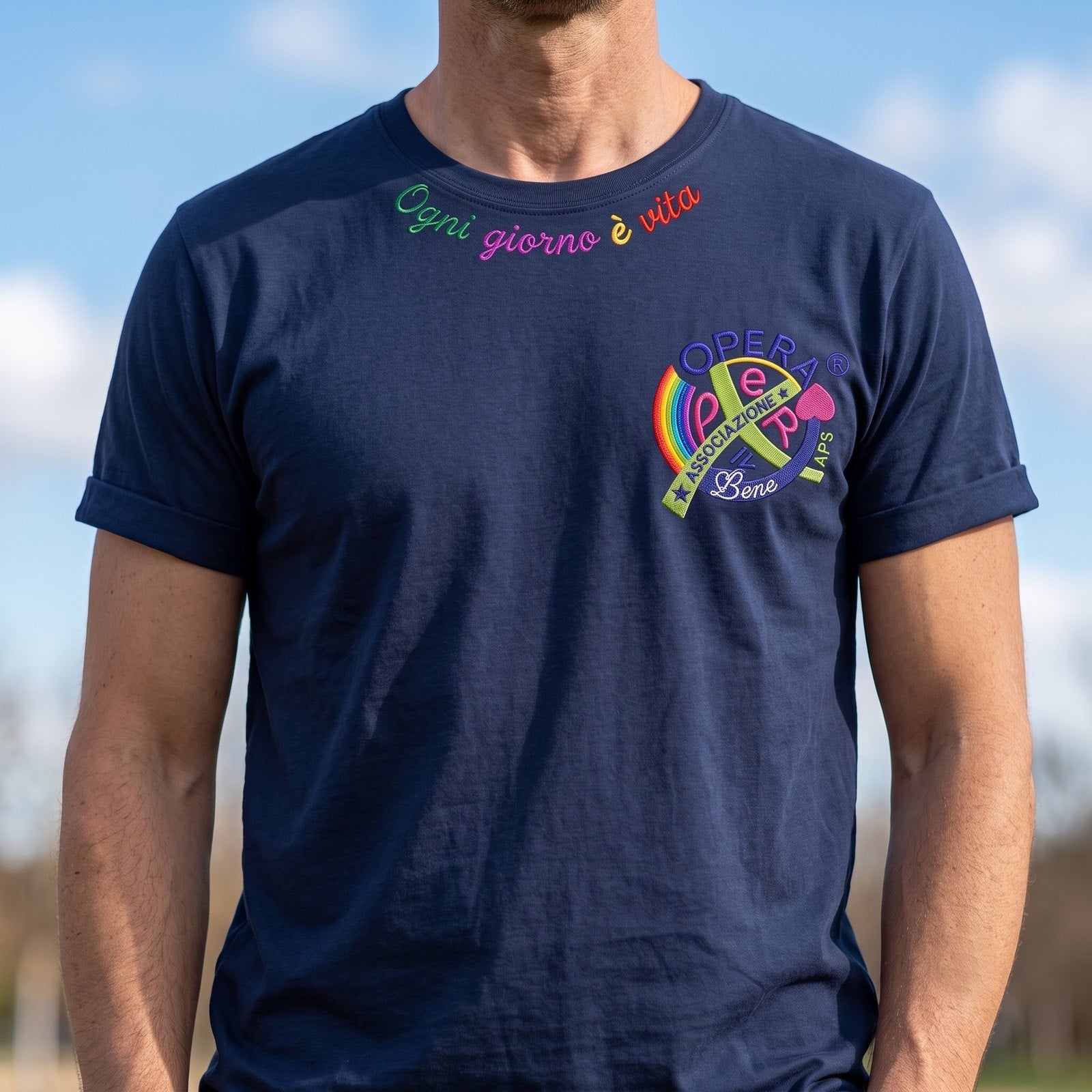 Memento Ricamo multicolore e logo lato cuore — Blu
