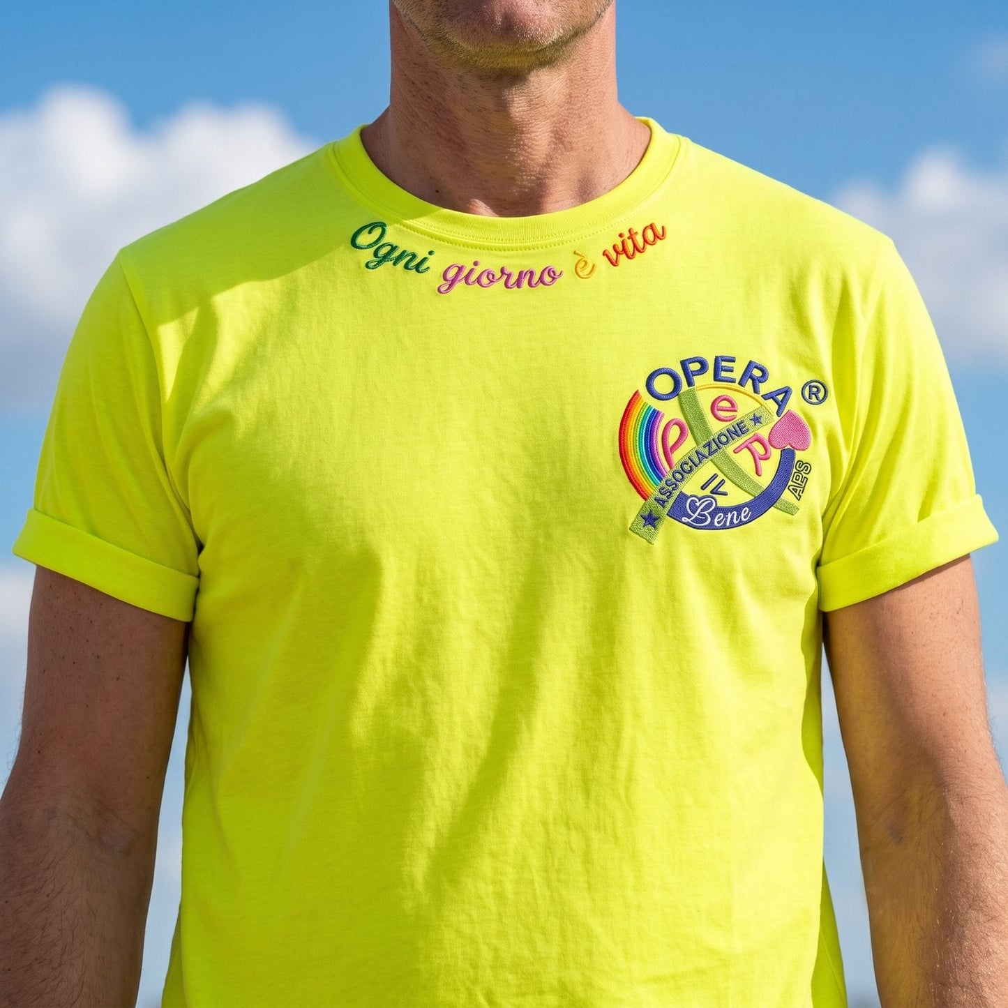 Memento Ricamo multicolore e logo lato cuore — Gialla