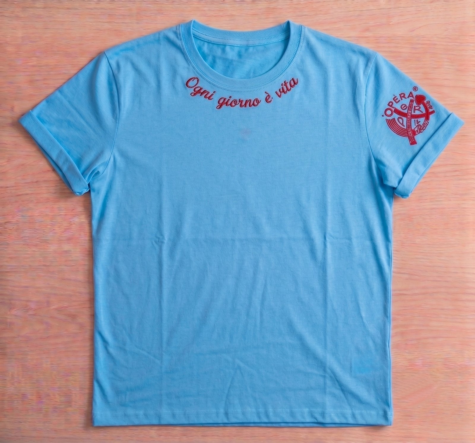 Memento Ricamo + logo sulla manica — Azzurra
