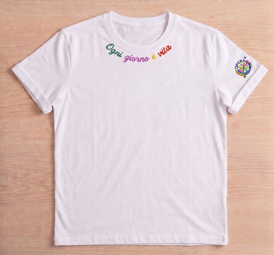 Memento Ricamo + logo sulla manica — Bianca